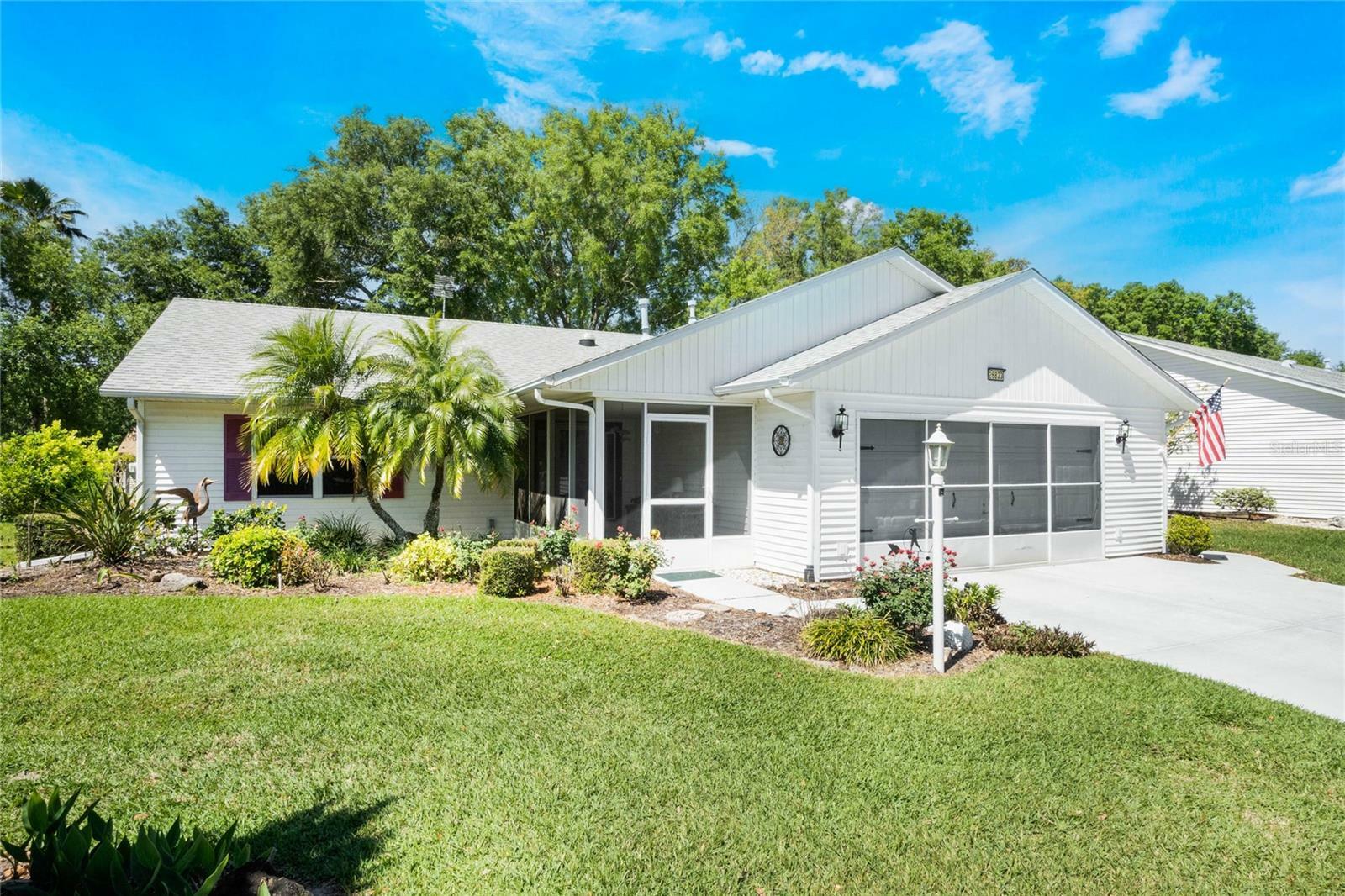 Property Photo:  26823 Forest Hills Street  FL 34748 