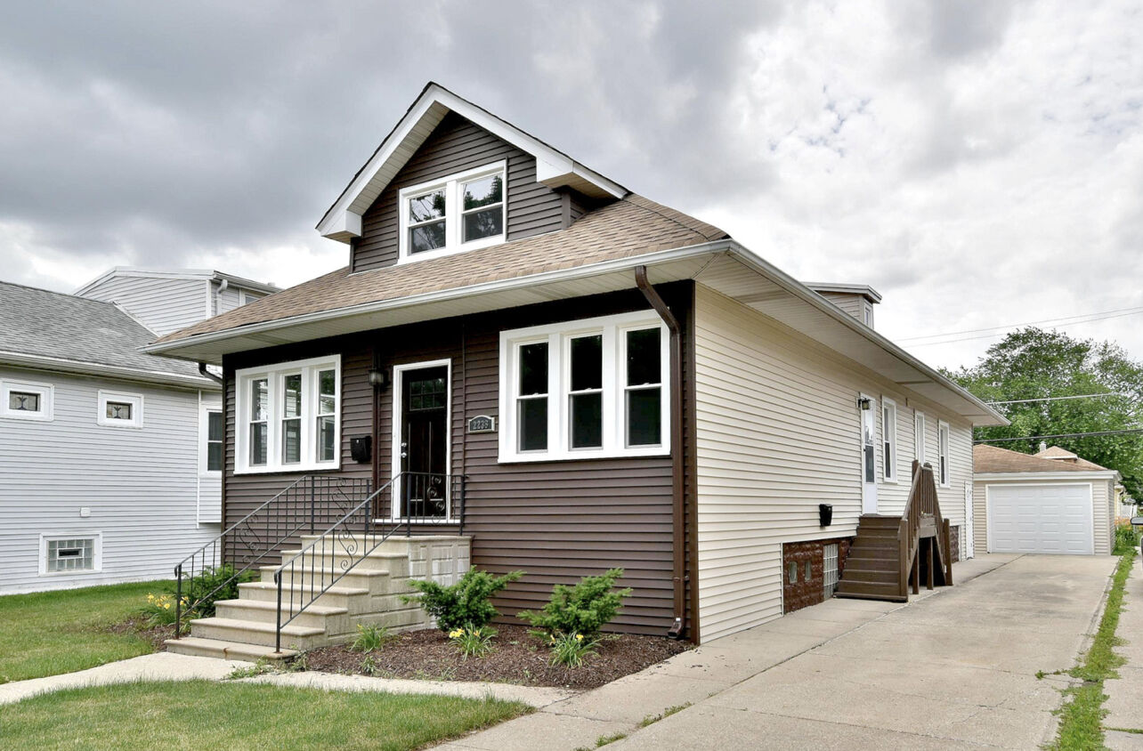 Property Photo: