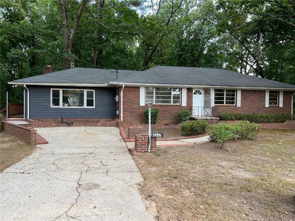 Property Photo:  4667 Glore Road SW  GA 30126 