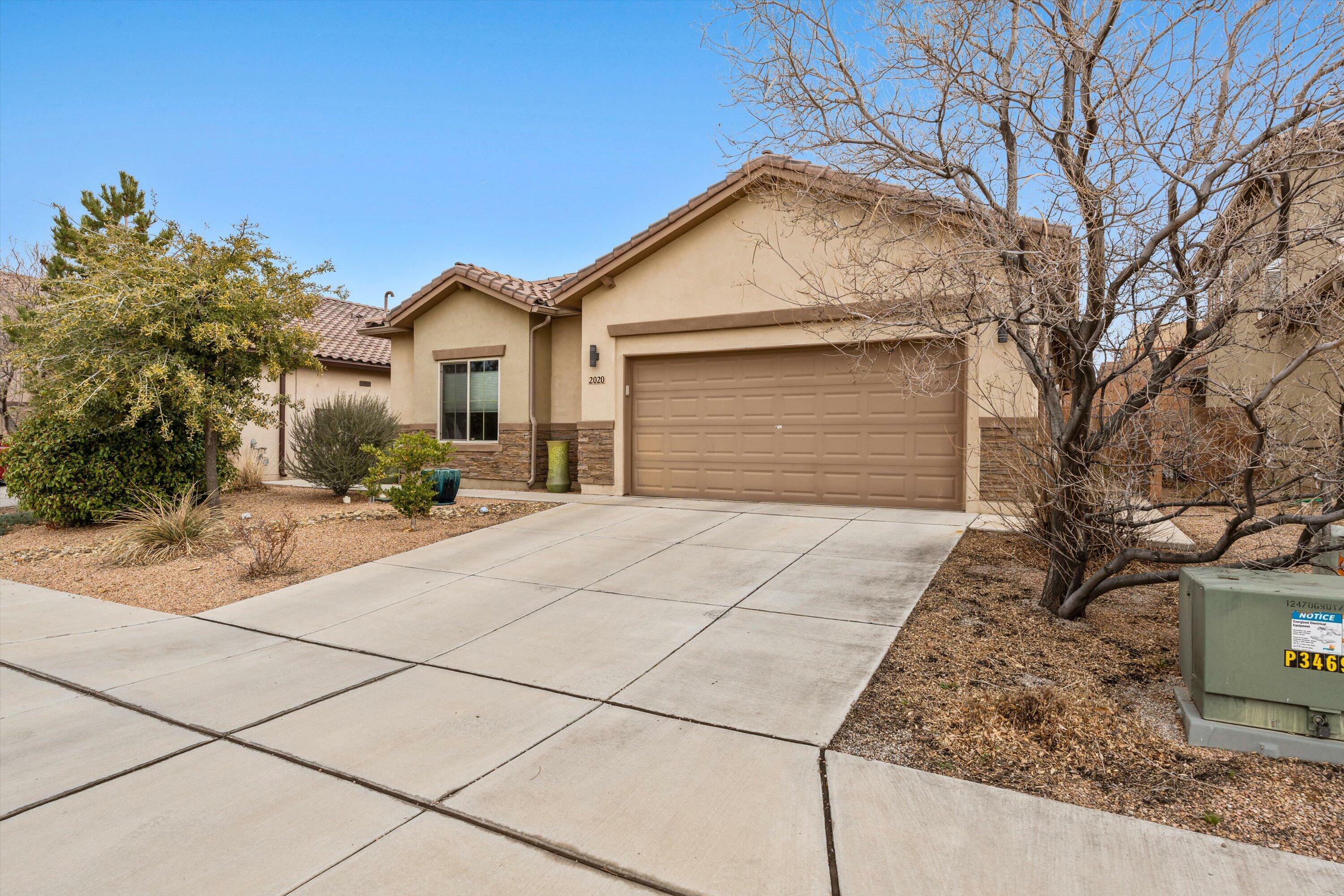 Property Photo:  2020 Desert Orchid Drive SE  NM 87123 