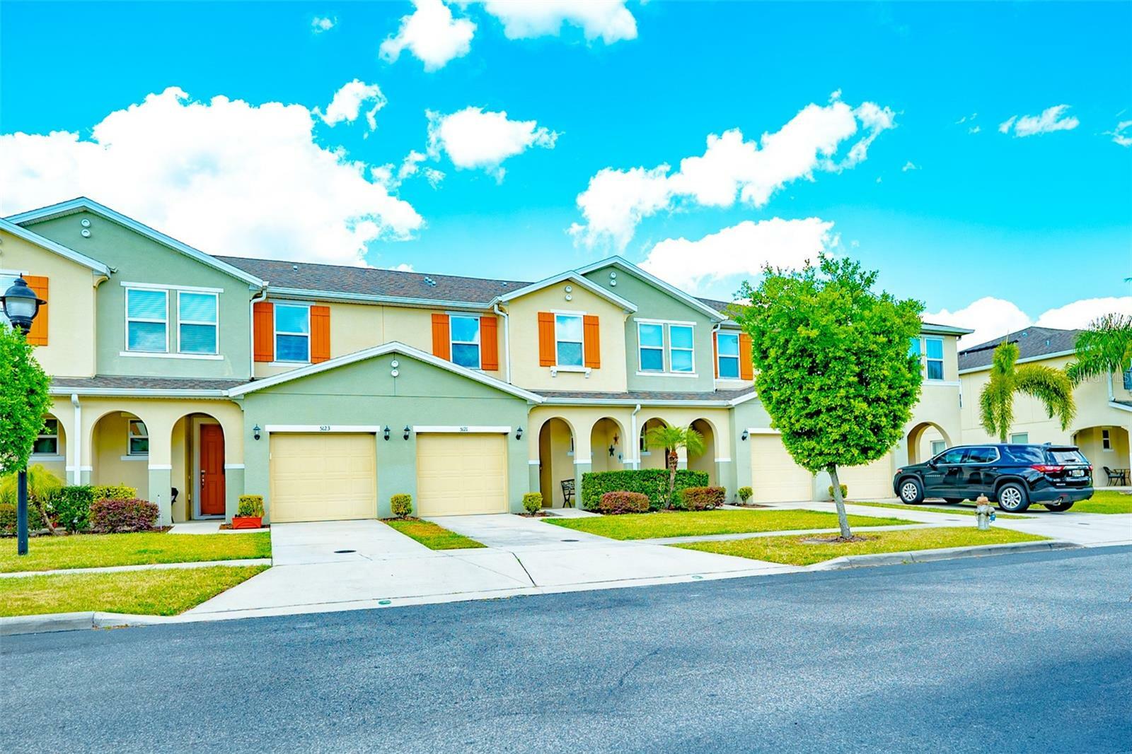 Property Photo:  5121 Crown Haven Drive  FL 34746 