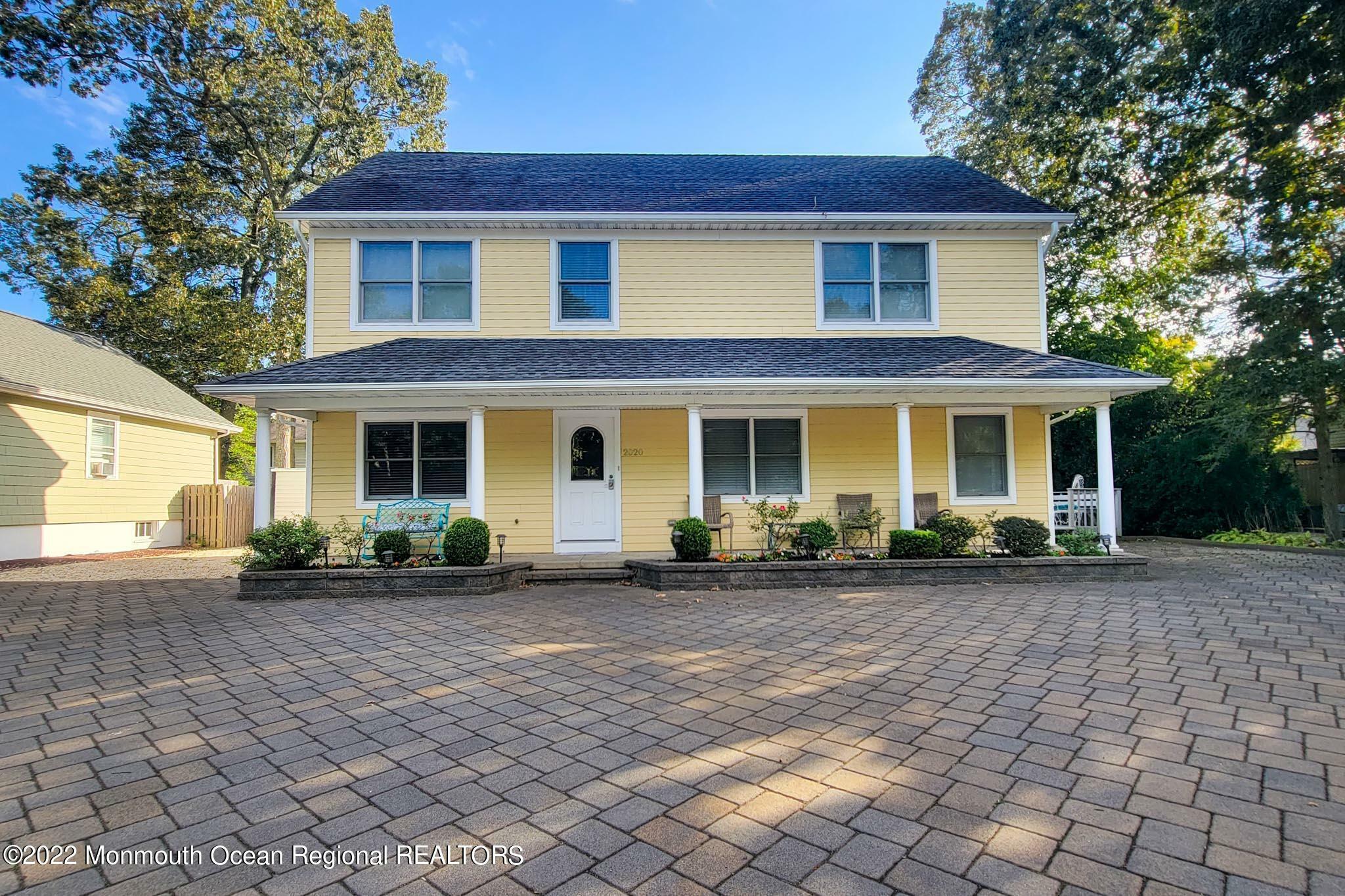 Property Photo:  2020 Loveland Place  NJ 08742 