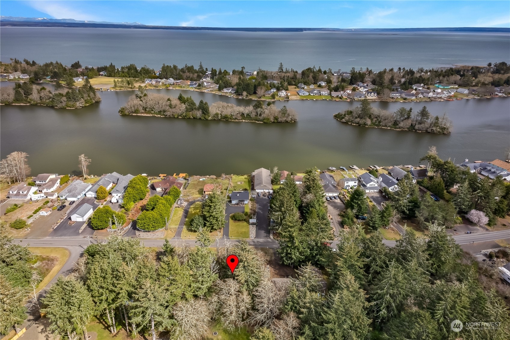 Property Photo:  611 Mount Olympus Avenue SE  WA 98569 