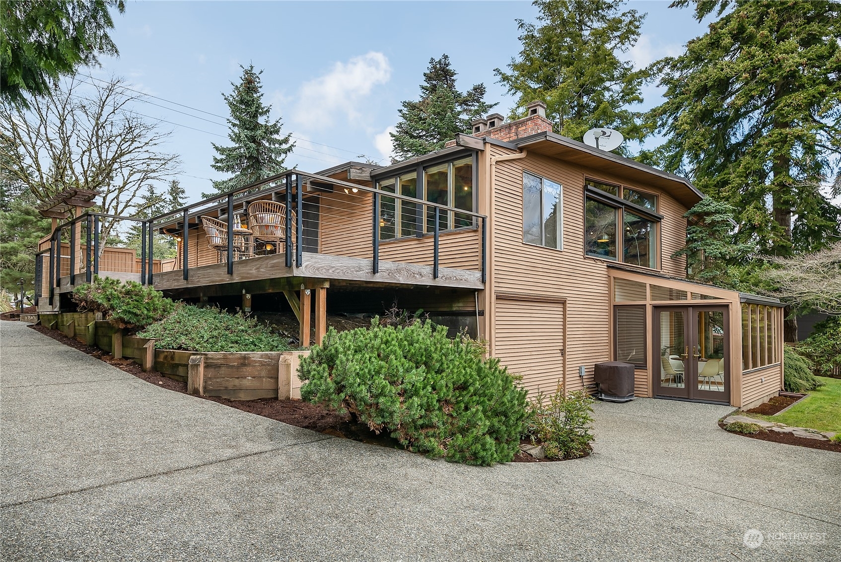 Property Photo:  2034 173rd Avenue NE  WA 98052 