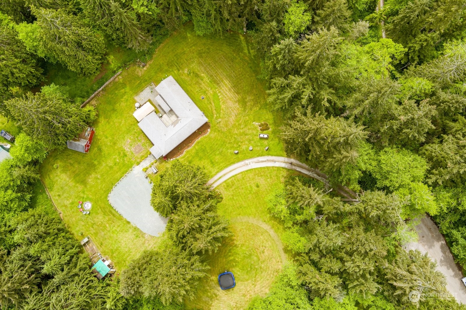 Property Photo:  2402 Huckleberry Lane  WA 98260 