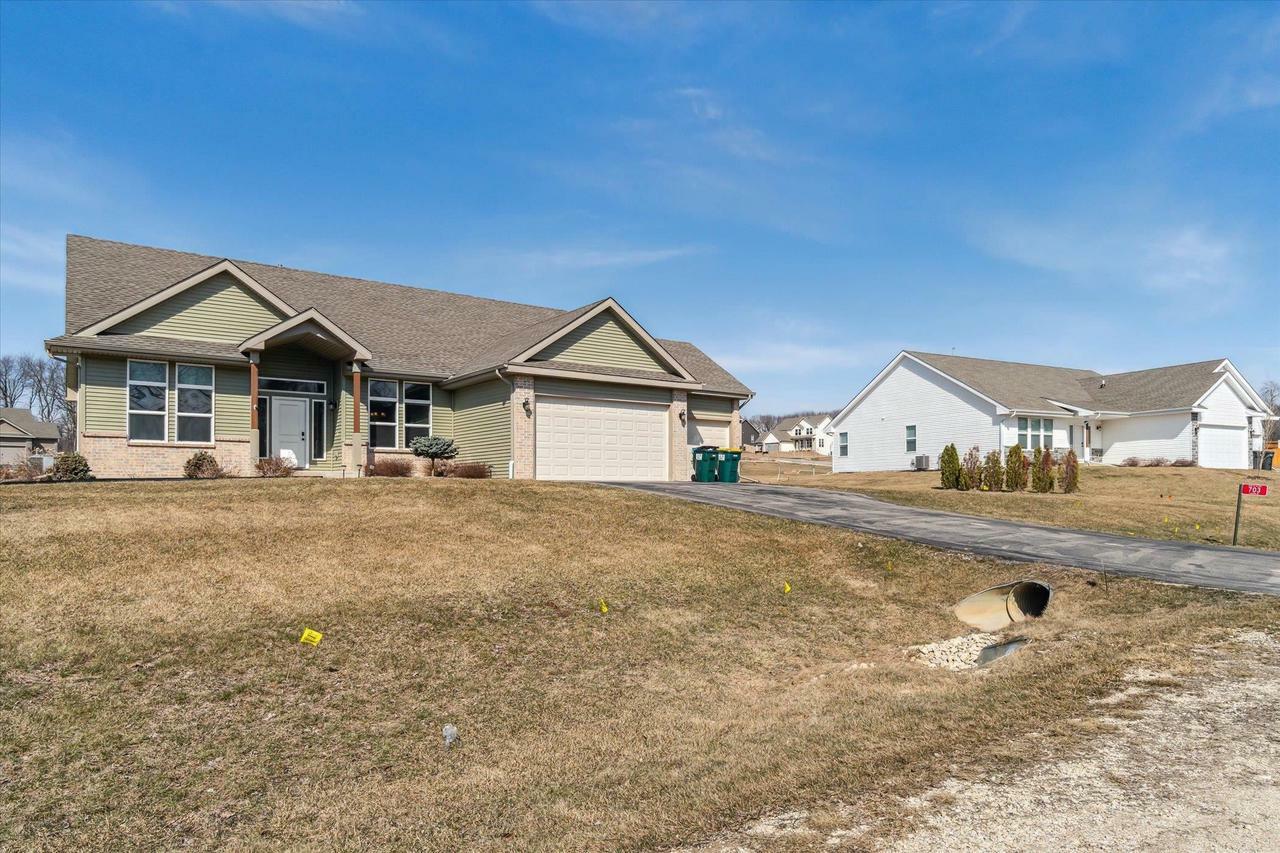 Property Photo:  703 East Mason Dr  WI 53534 