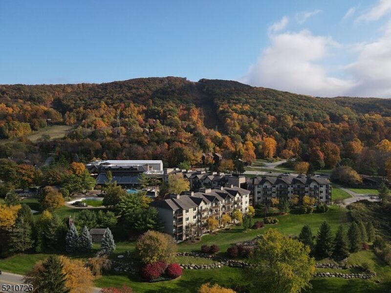 Property Photo: 2 Chamonix Dr Unit 427 NJ 07462