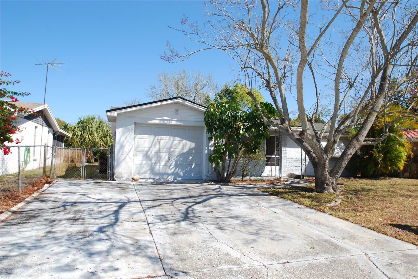 Property Photo:  7131 Heath Drive  FL 34668 