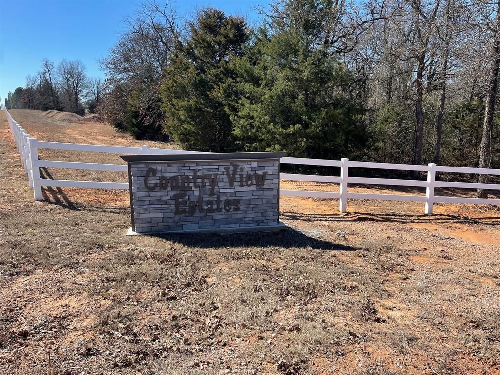 Property Photo:  17885 Simona Avenue  OK 73026 