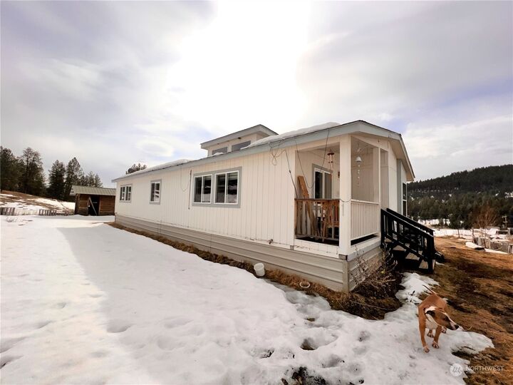 Property Photo:  26 Kidwell Road  WA 99166 