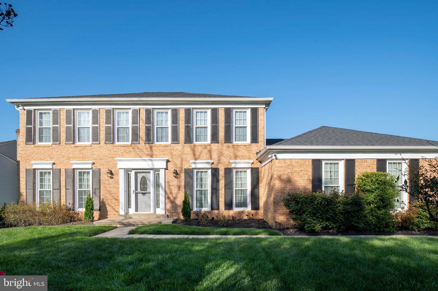 Property Photo:  1700 Willow Oaks Court  MD 20721 