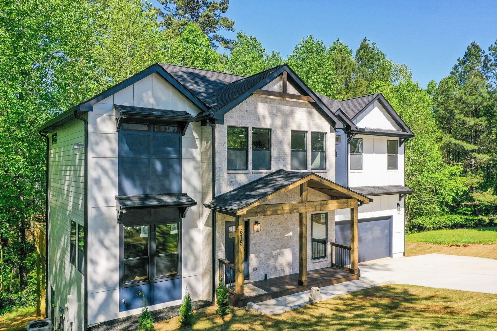Property Photo:  615 Piping Rock Point  GA 30043 