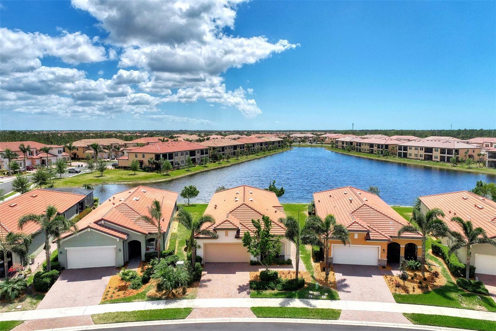 Property Photo: 10093 Cozy Grove Drive FL 34293