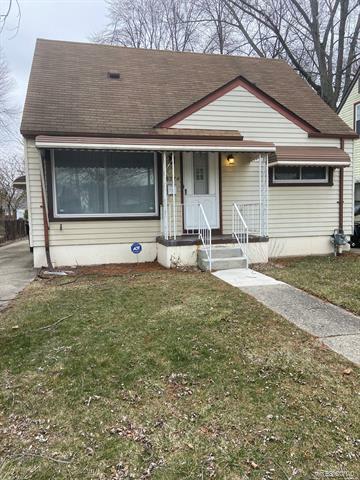 Property Photo:  18274 Lennane Street  MI 48240 