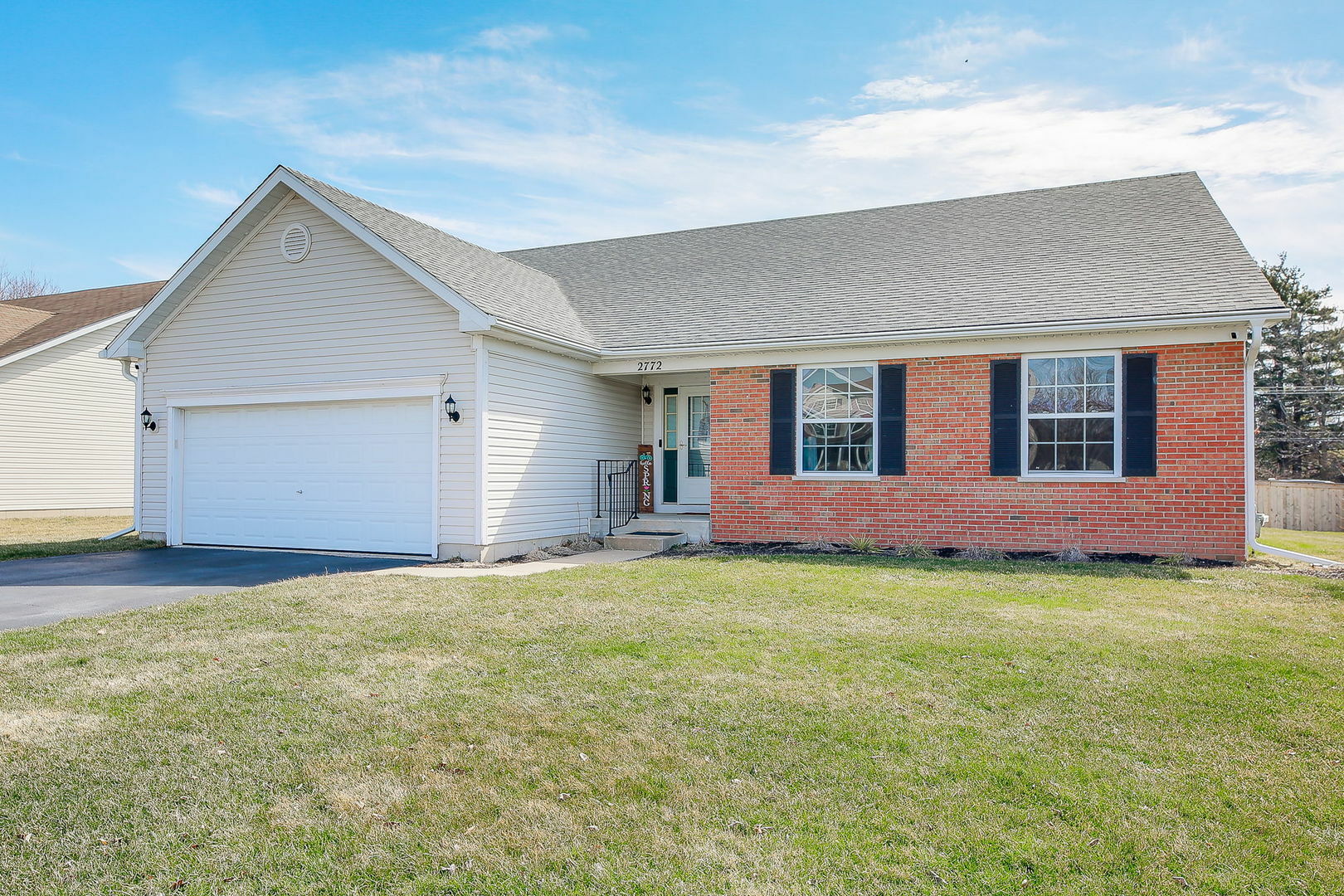 Property Photo:  2772 Cranston Circle  IL 60560 