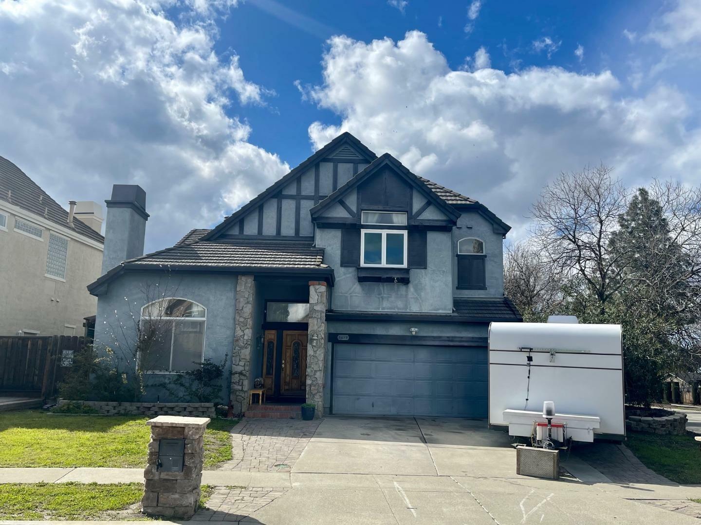6477 Hirabayashi Drive  San Jose CA 95120 photo