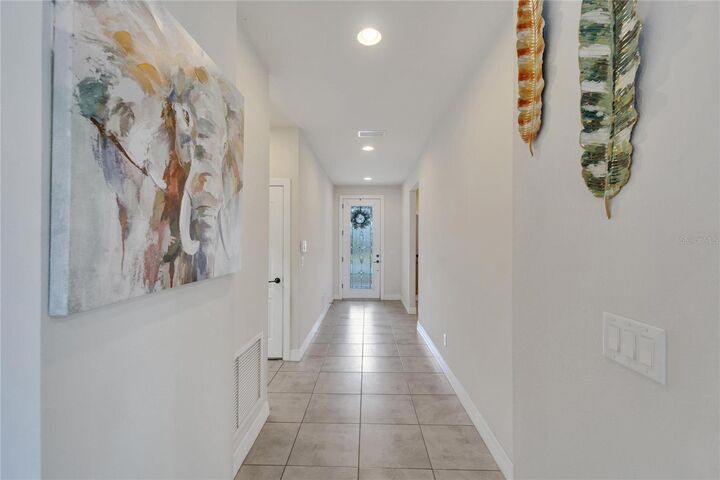 Property Photo:  16434 Treasure Point Drive  FL 33598 