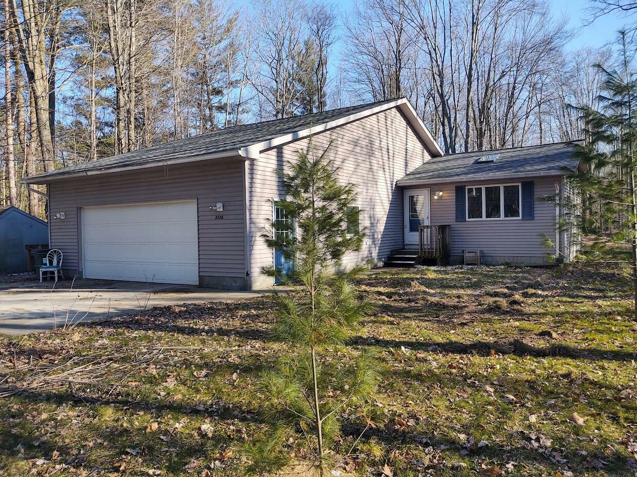 3235 W Giles Road  Muskegon MI 49445 photo