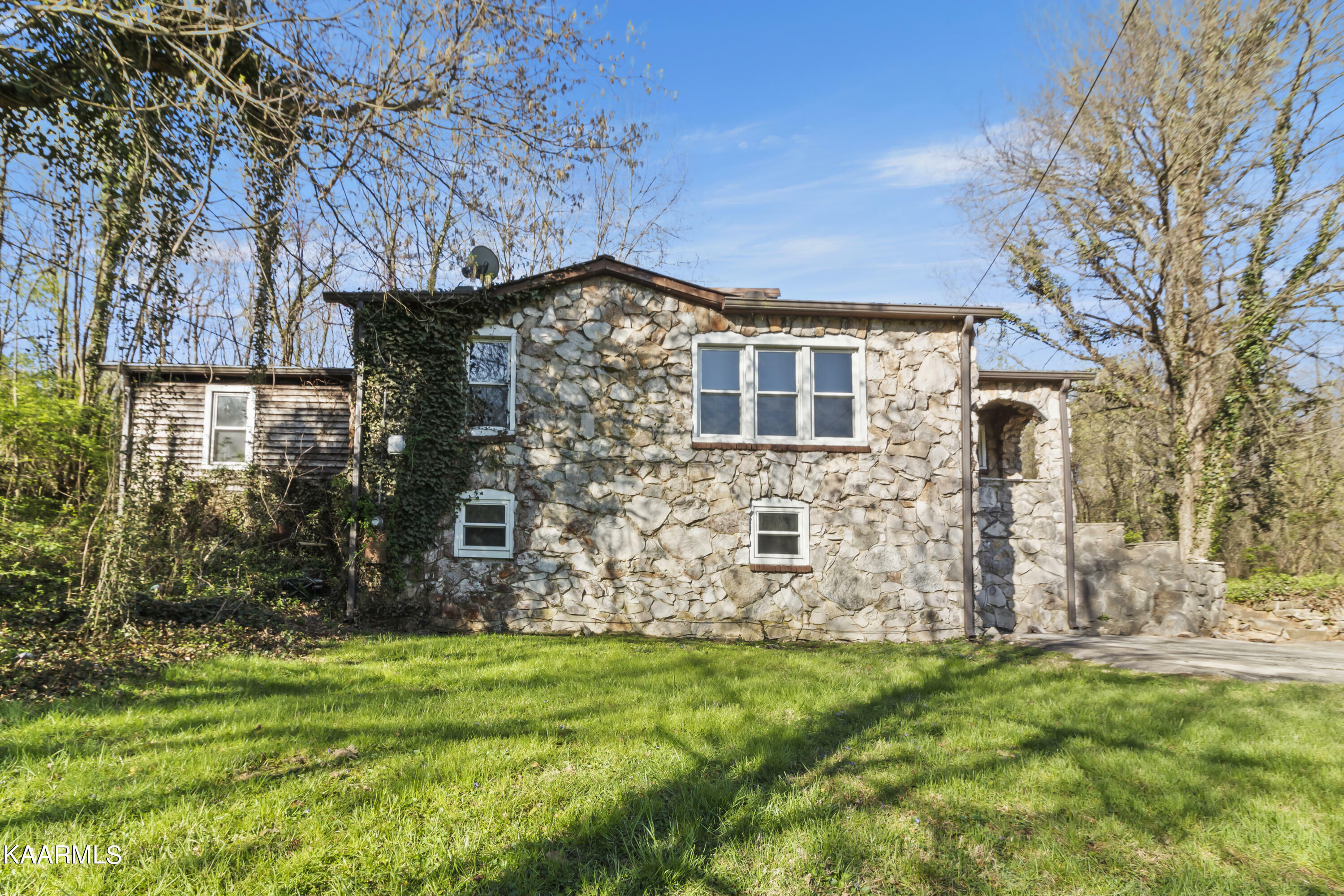 Property Photo:  505 N Chilhowee Drive  TN 37924 