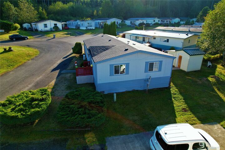 Property Photo: 1019 Stanford Drive 27 WA 98537