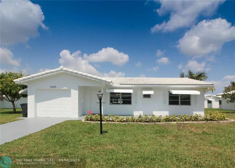 1405 SW 22nd Way  Boynton Beach FL 33426 photo