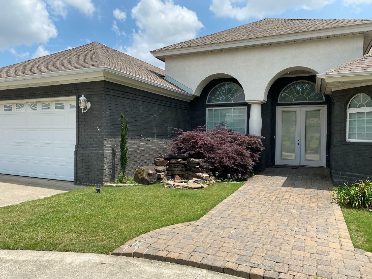 Property Photo: 1004 Brownwood Circle AR 72404