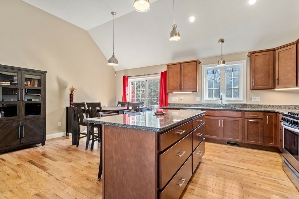 Property Photo: 498 Chestnut Hill Rd MA 01529