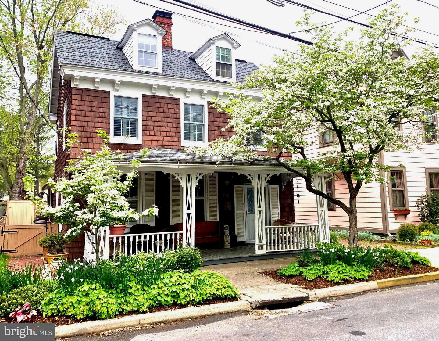 Property Photo:  116 N Queen Street  MD 21620 