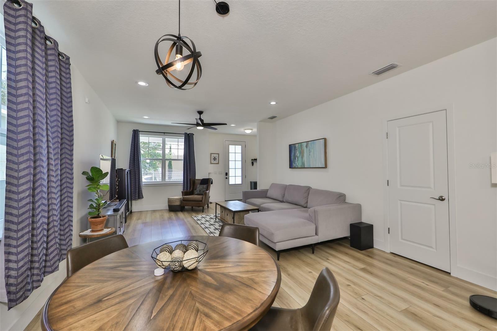 Property Photo:  2339 W Union Street  FL 33607 