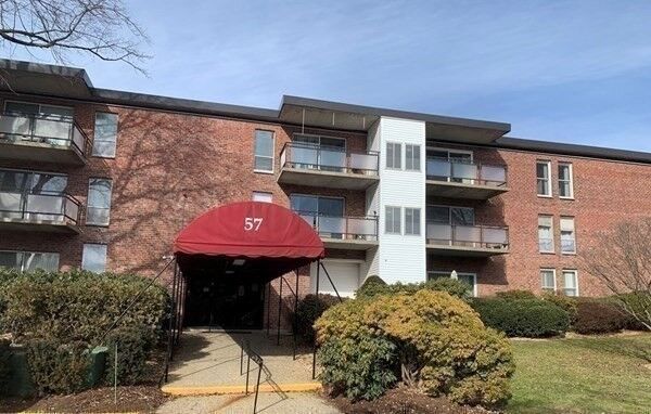Property Photo:  57 Broadlawn Park 16B  MA 02467