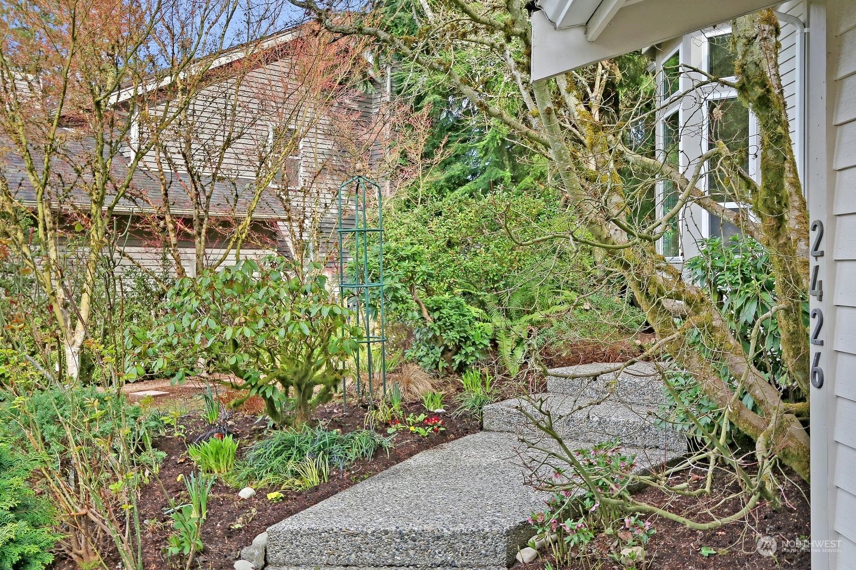 Property Photo:  2426 243rd Place SE  WA 98021 