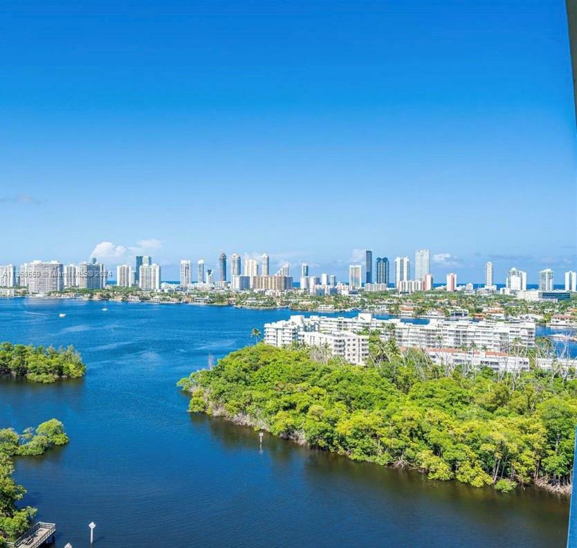 Property Photo:  16385 Biscayne Blvd 7  FL 33160 