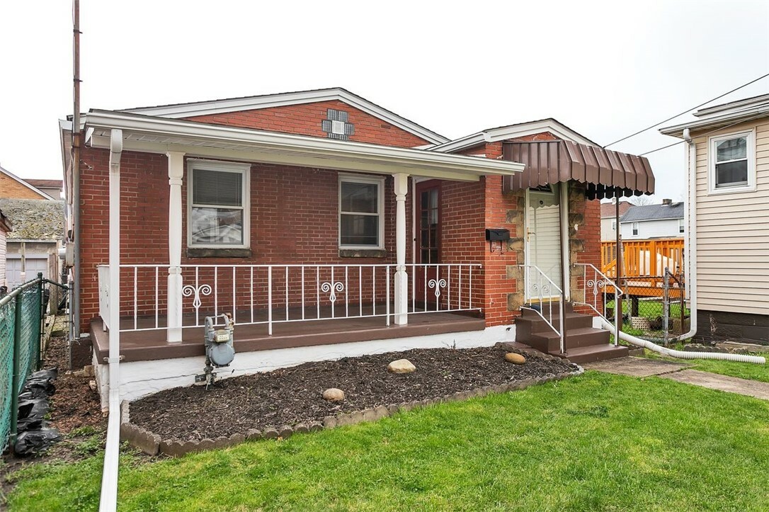 Property Photo: 532 Euclid Ave PA 15317