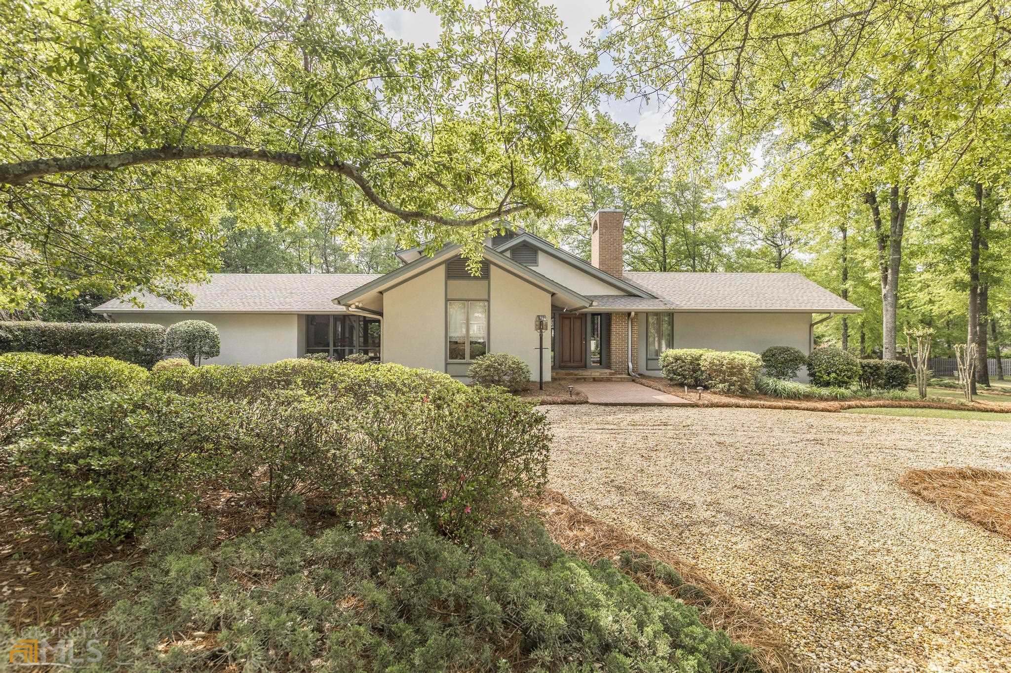 Property Photo:  213 Wellington Drive  GA 31021 