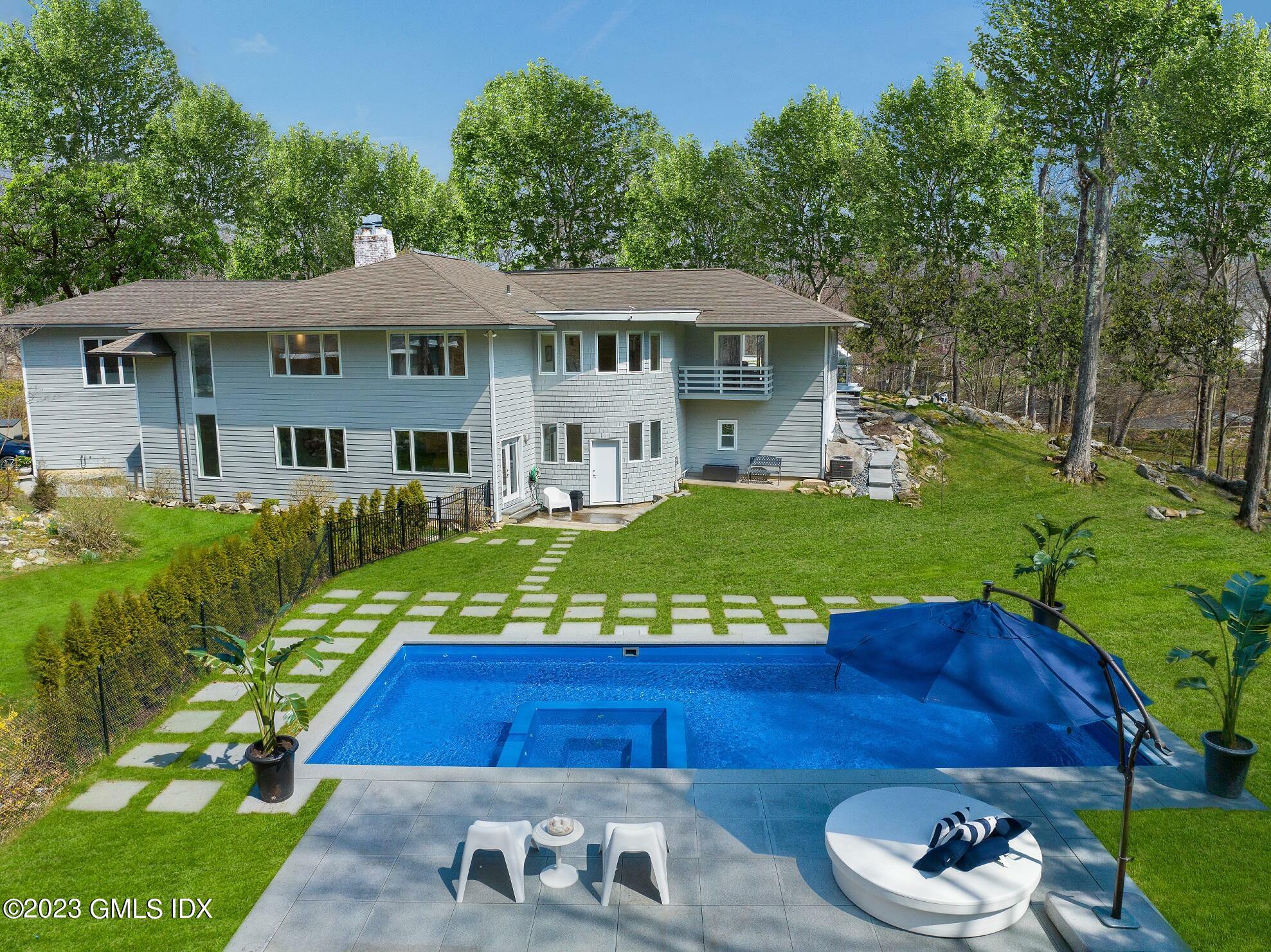 Property Photo:  464 Cognewaugh Road  CT 06807 