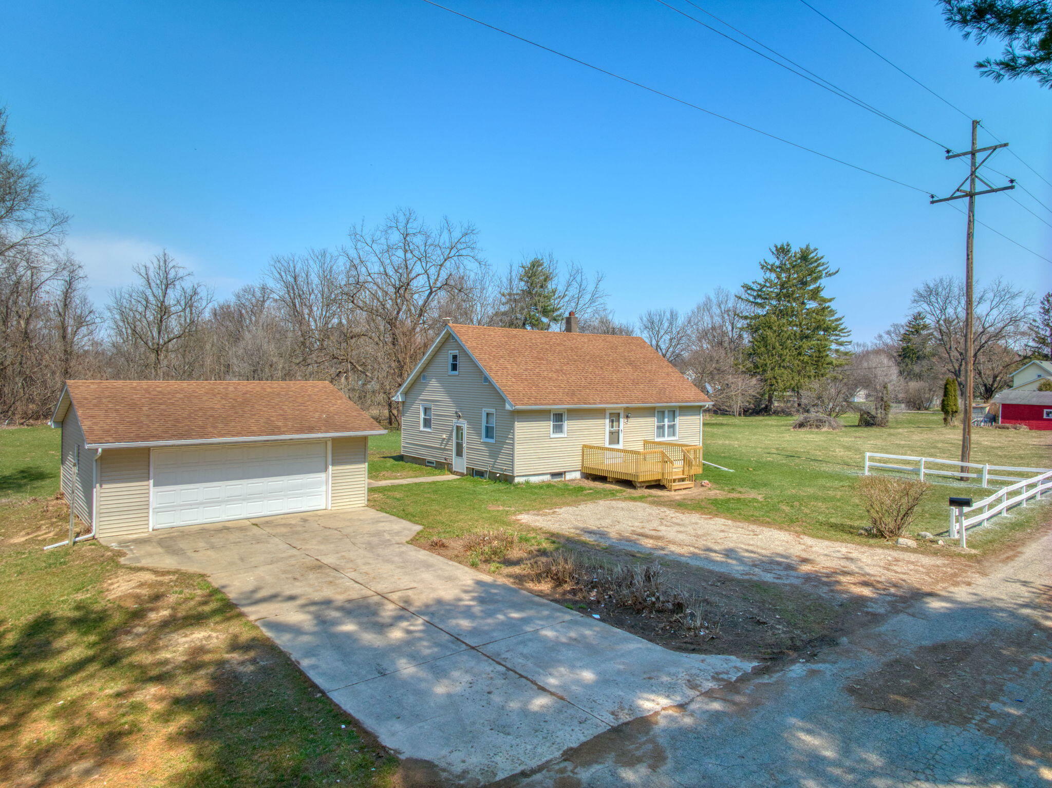 Property Photo: 212 2nd Street MI 49259