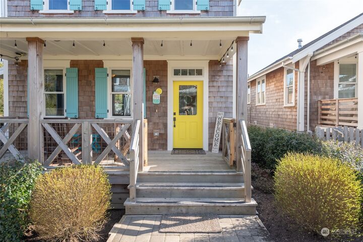 Property Photo:  35 Lavender Lane  WA 98571 