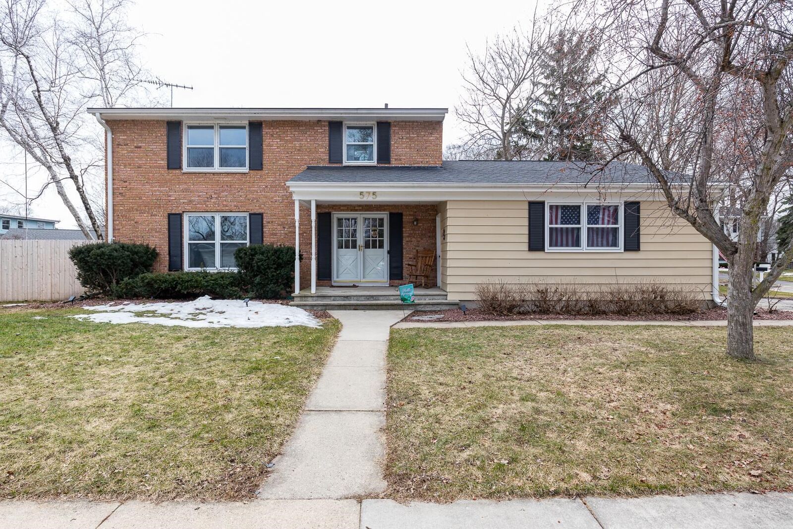 Property Photo: 575 E Peckham Street WI 54956