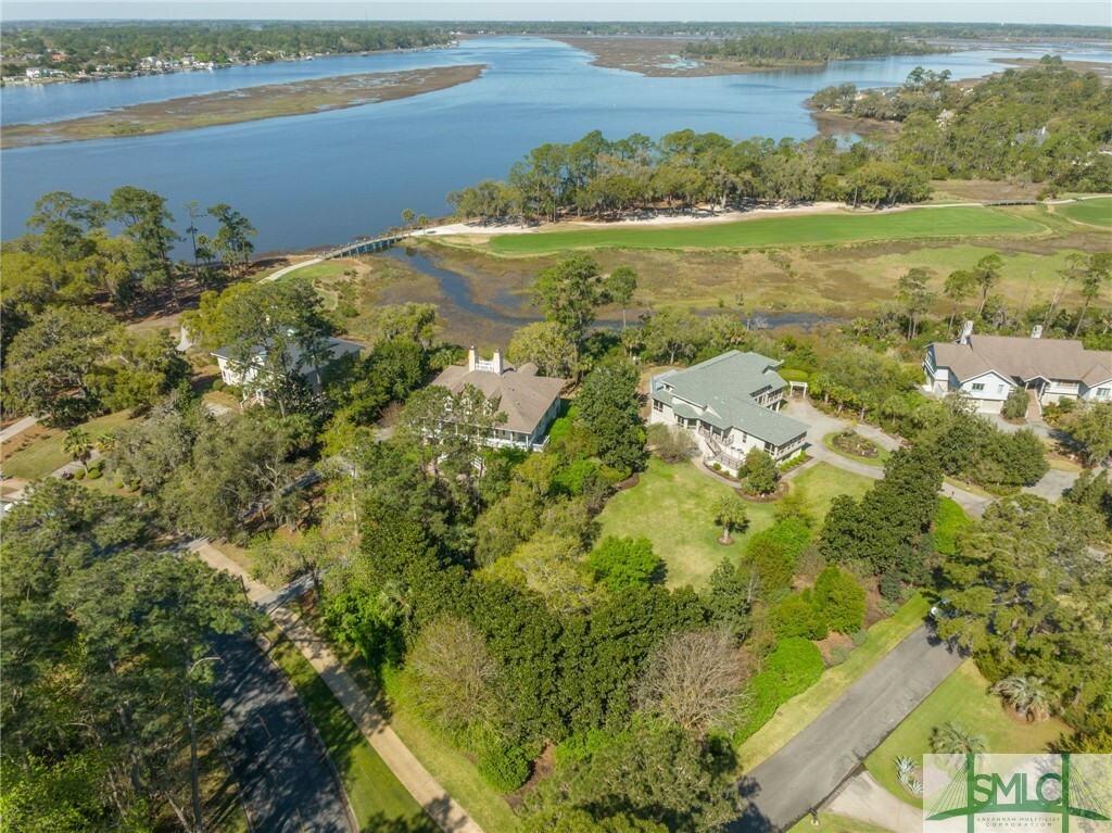 Property Photo: 6 Crooked Creek Lane GA 31411