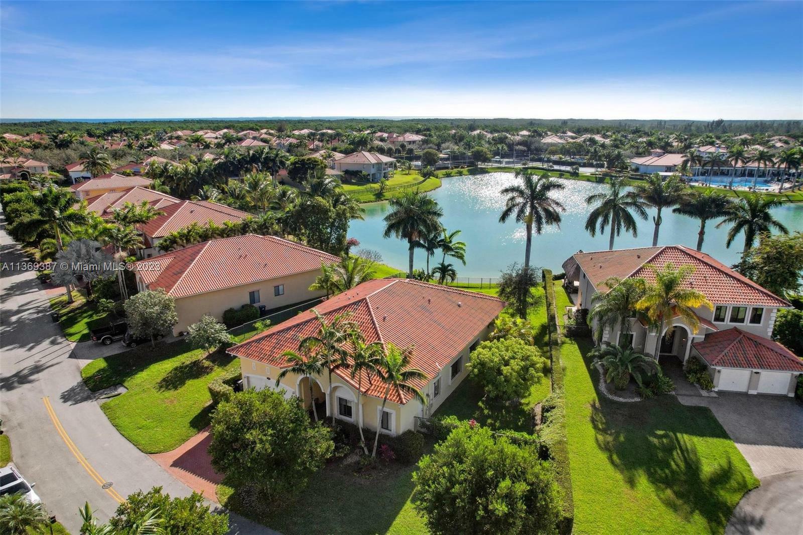 Property Photo: 7762 SW 188th Ter FL 33157