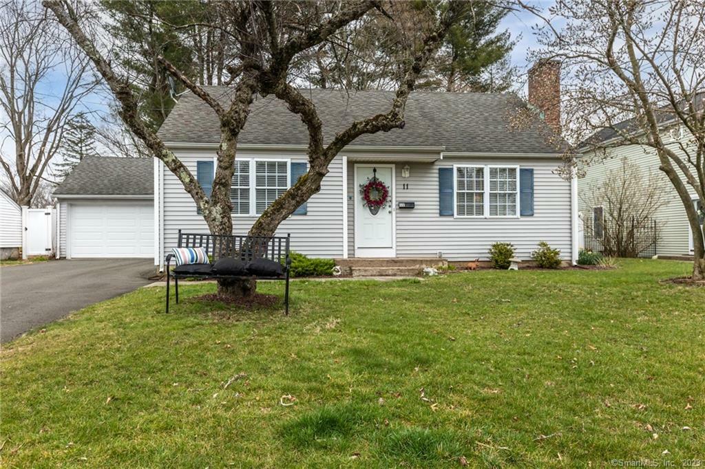 Property Photo:  11 Whitlock Avenue  CT 06489 