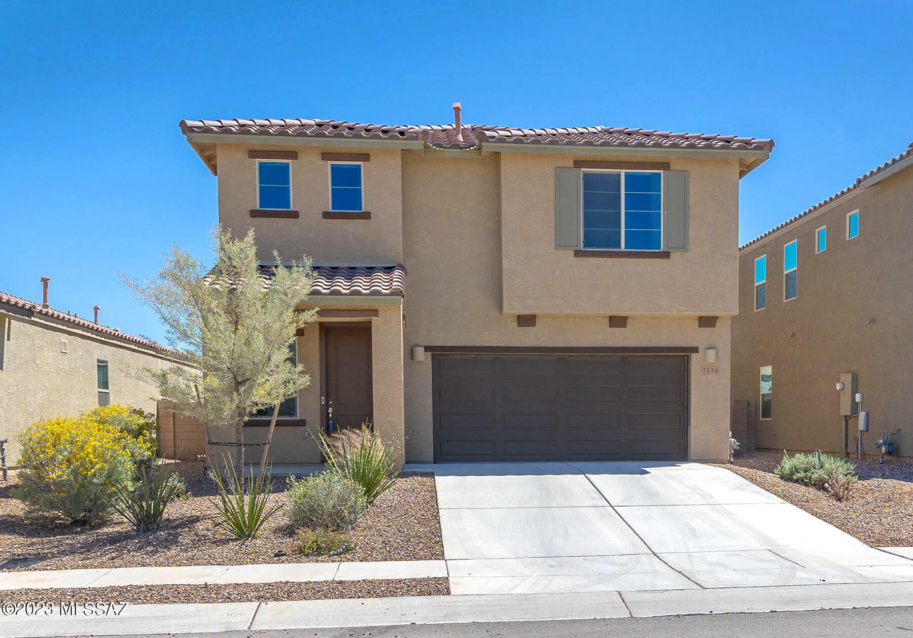 Property Photo:  7459 S Via Plaza Del Maya  AZ 85756 