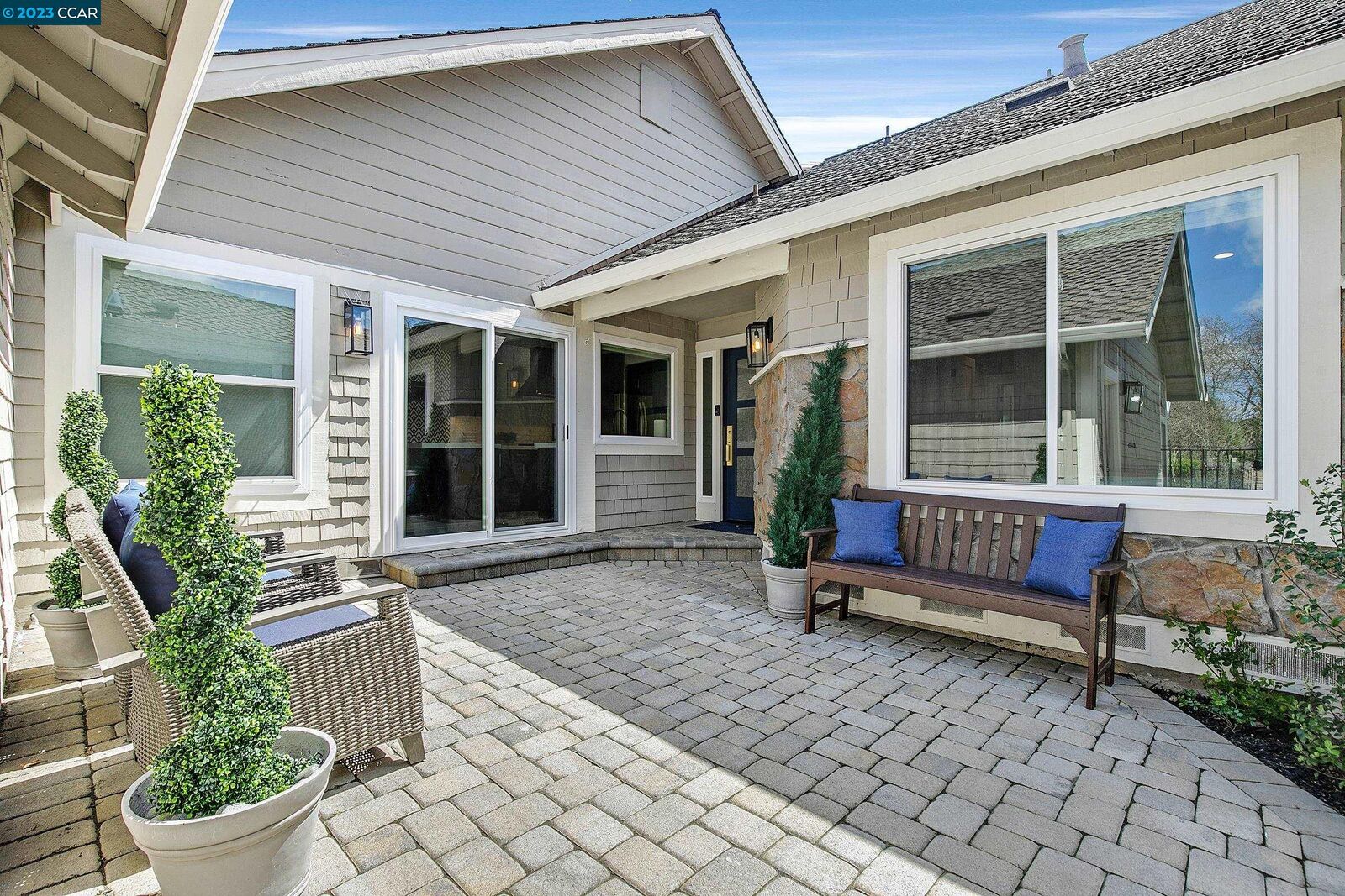 Property Photo:  673 Doral Dr  CA 94526 