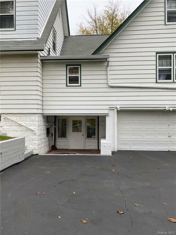 Property Photo:  274 Maple Road  NY 10989 