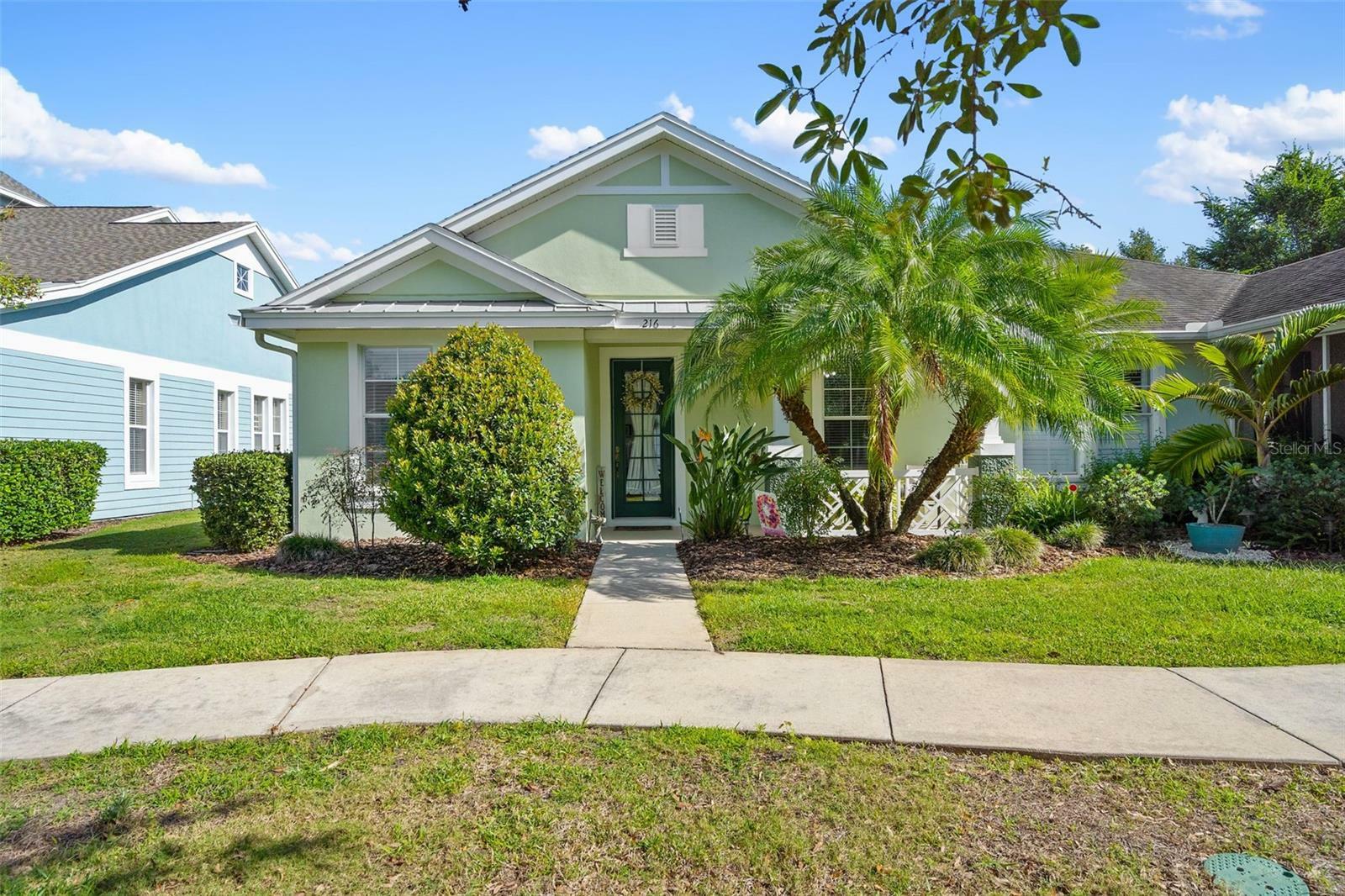 Property Photo:  216 Summerside Court  FL 33572 