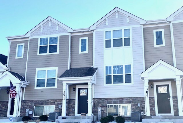 Property Photo: 3821 Honeysuckle Lane IL 60124