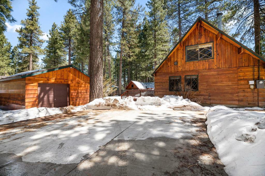 Property Photo: 39324 Moab Lane CA 92315