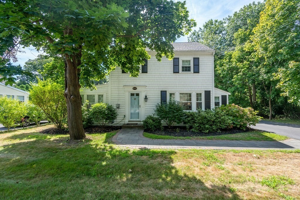 Property Photo:  65 Gannett Rd  MA 02066 