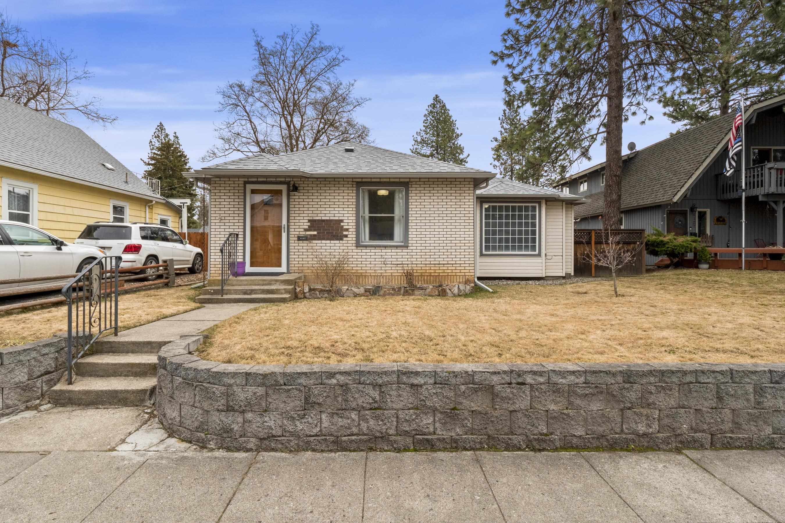 Property Photo:  4123 S Grand Blvd  WA 99203 