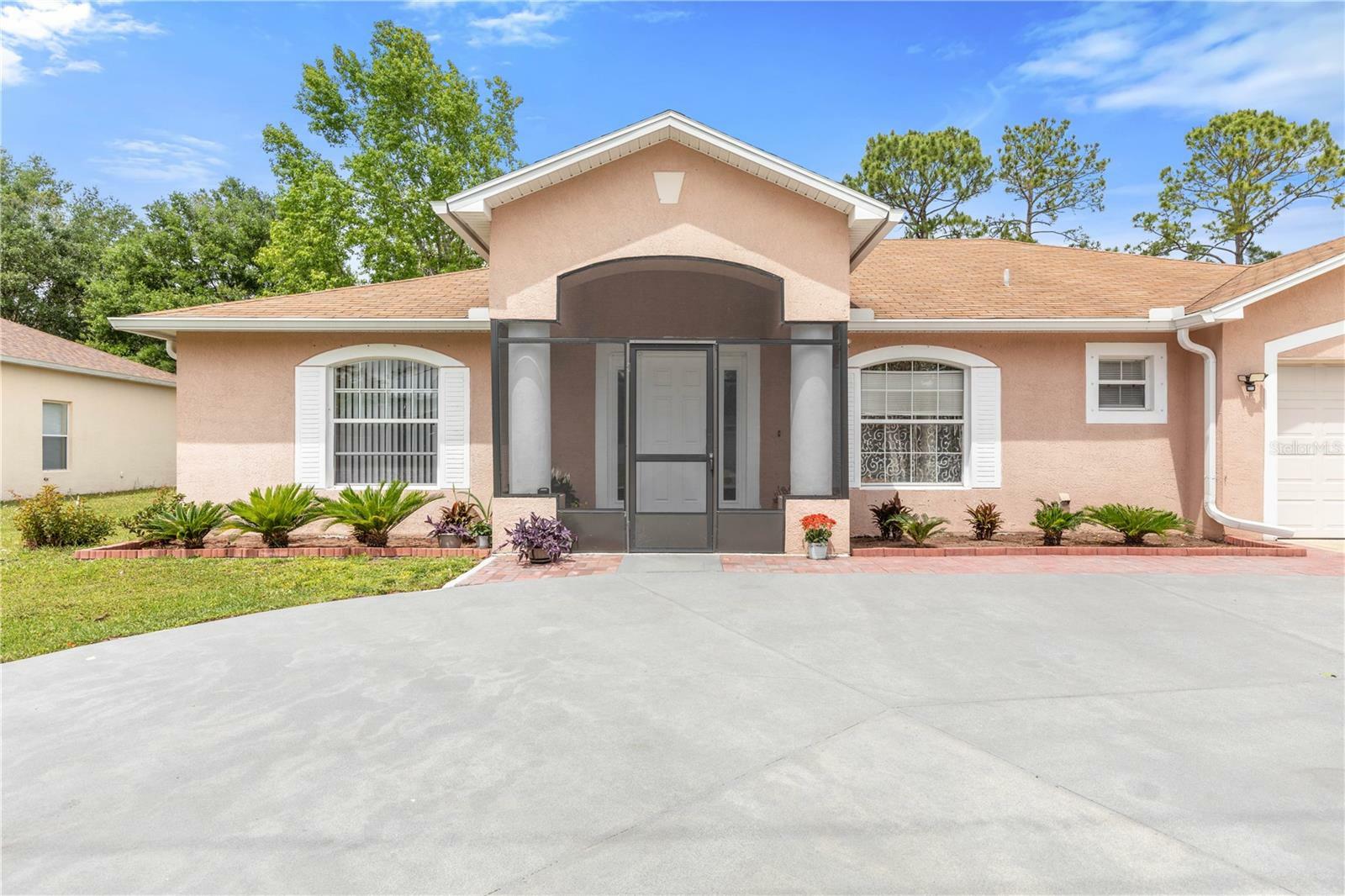 Property Photo:  43 Pine Grove Drive  FL 32164 